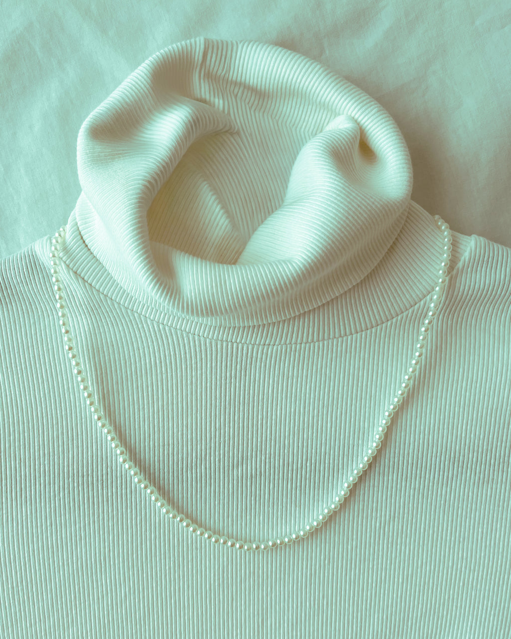 Colar de Pérolas Cloud Simples