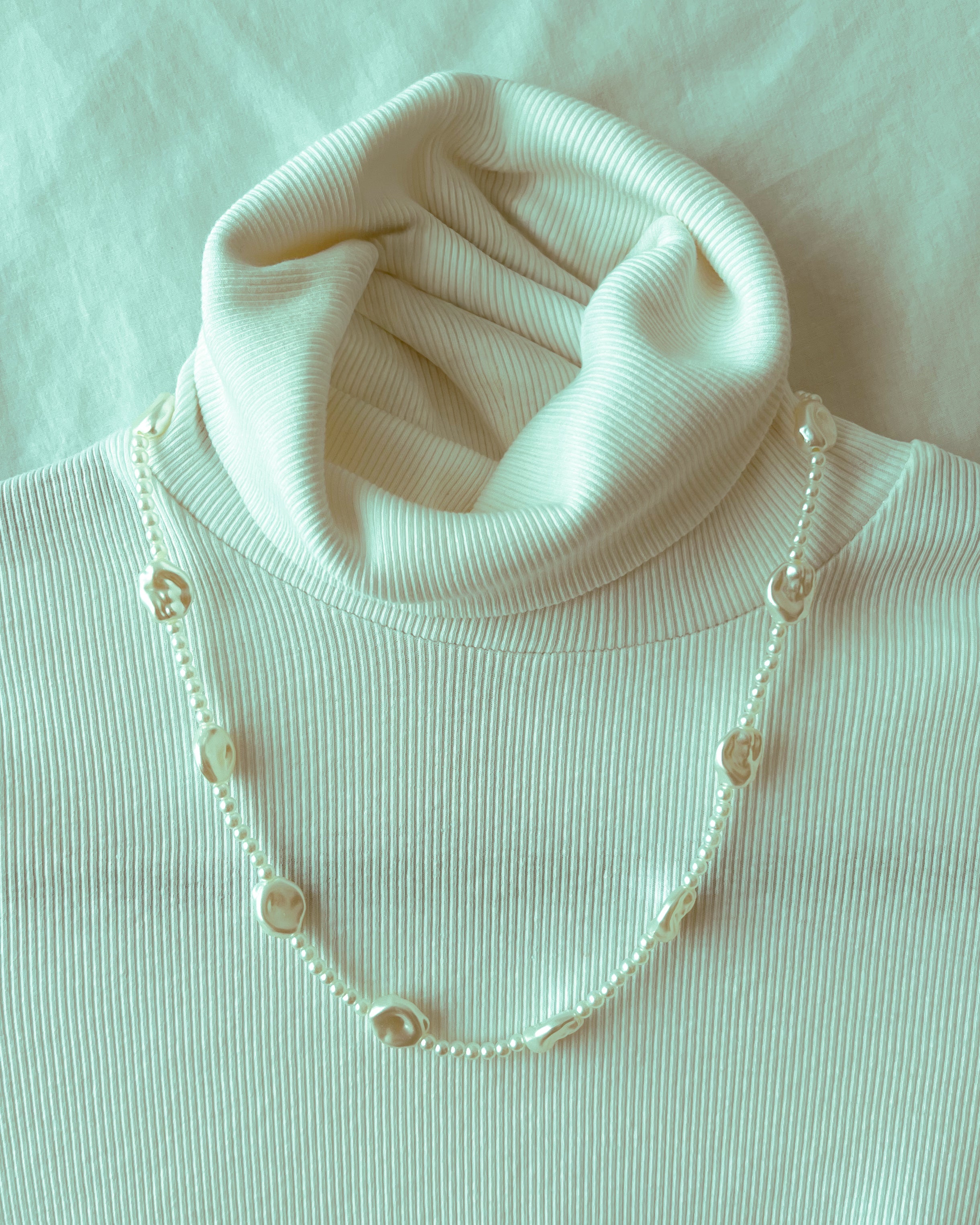 Colar de Pérolas Requinte